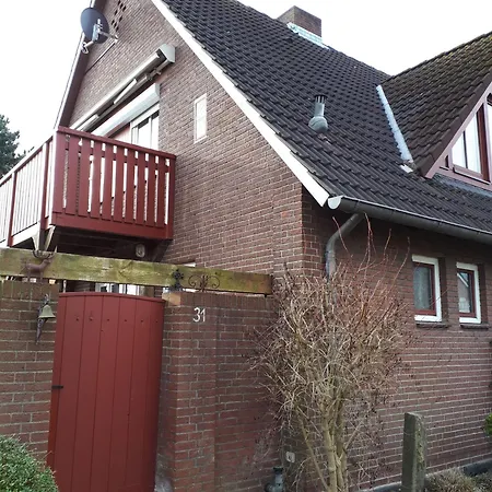 31 Apartment *